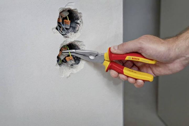 Produktbild Bosch Professional VDE Spitzzange gebogen (200 mm)