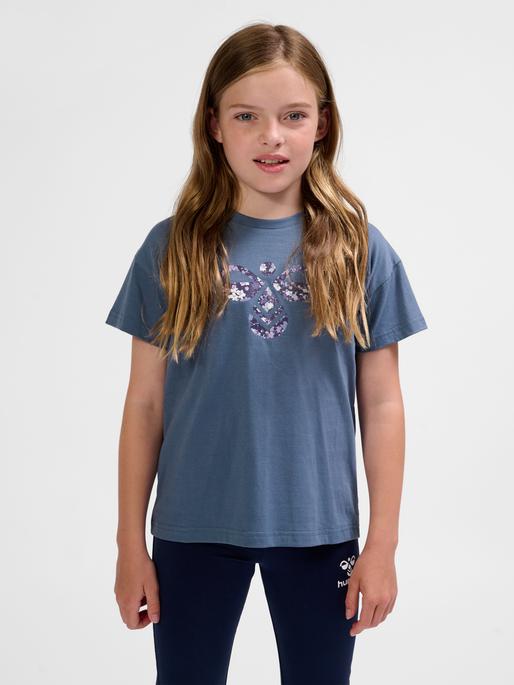 Actual product image hummel hmlLIBI T-SHIRT (104)