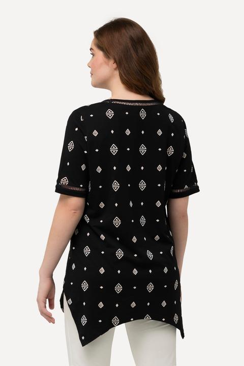 Image du produit Ulla Popken T-shirt en coton bio, motif losanges. Col en V et manches courtes. (42, 44)