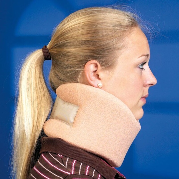 Produktbild Servoprax Cervicalstütze Standart Mittel, 40-44cm, Kinnhöhe 8cm