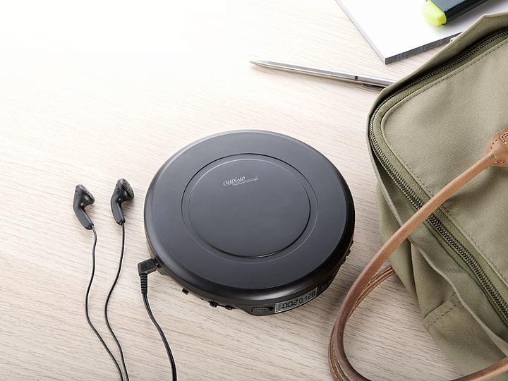 Produktbild Auvisio Tragbarer CD-Player mit Ohrhörern