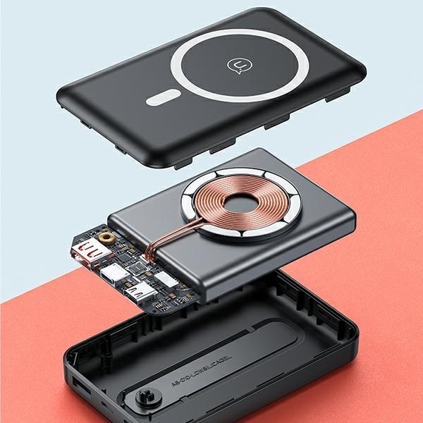 Actual product image Usams Magnetic Wireless Fast Charging Power Bank (10000 mAh, 20 W, 15 Wh)