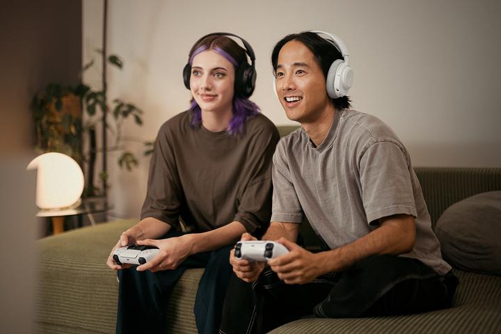 Actual product image SteelSeries Arctis Nova 3pw White (Wireless)