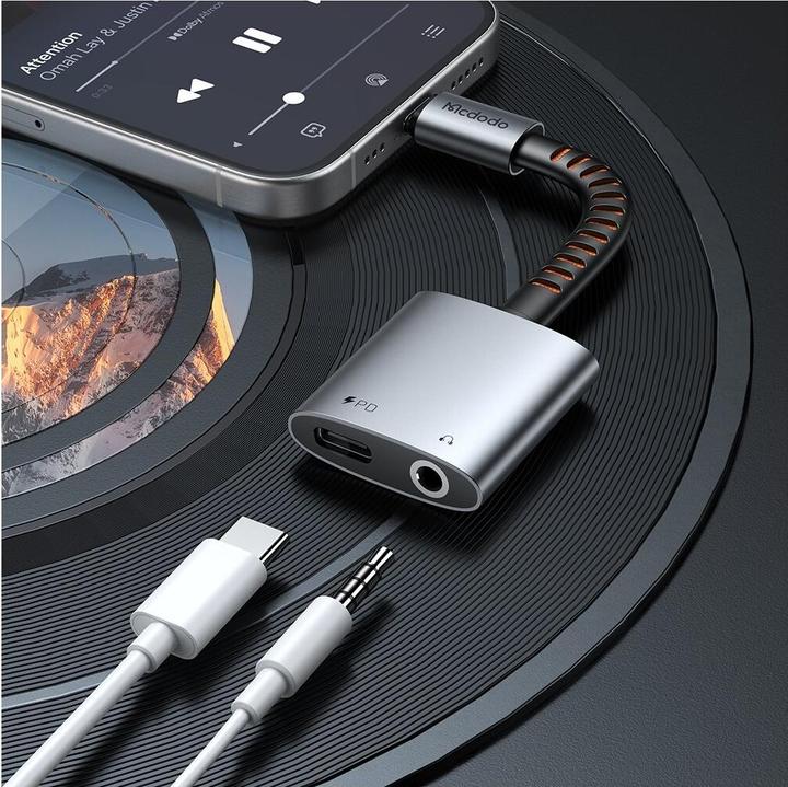 Productafbeelding Mcdodo - 2 in 1 Typ-C auf Typ-C + AUX 3.5mm Audio Adapter (USB Type C, 3,5 mm aansluiting, USB Type C)