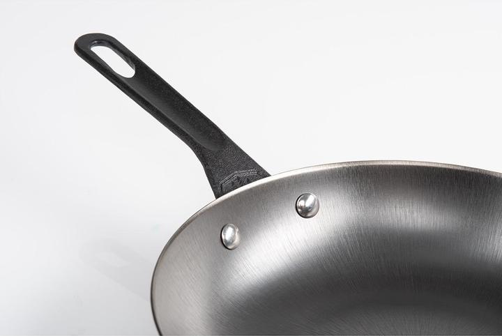 Actual product image GSI Litecast Frying Pan 10"