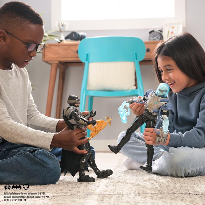 Actual product image Batman BAT FGR 12in Adv Battle Pack GML