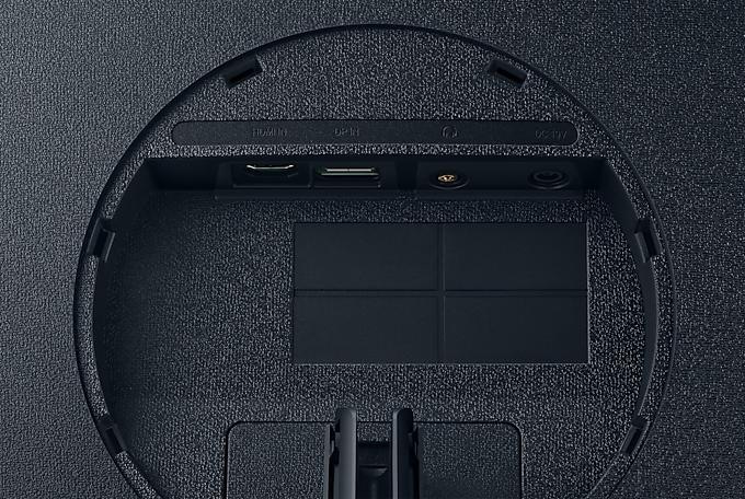 Actual product image Samsung UR59C (3840 x 2160 Pixels, 32")