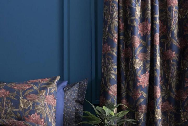 Actual product image Belledorm Lined Curtains Wild Garden 2Pack (54 x 66 cm)