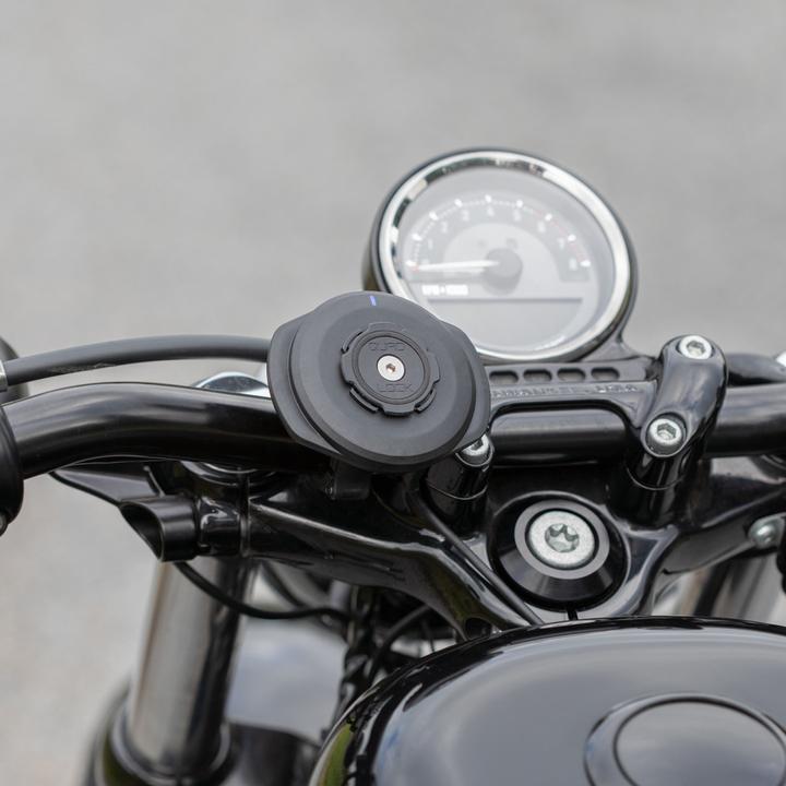 Actual product image Quad Lock Weatherproof Wireless Charging Head