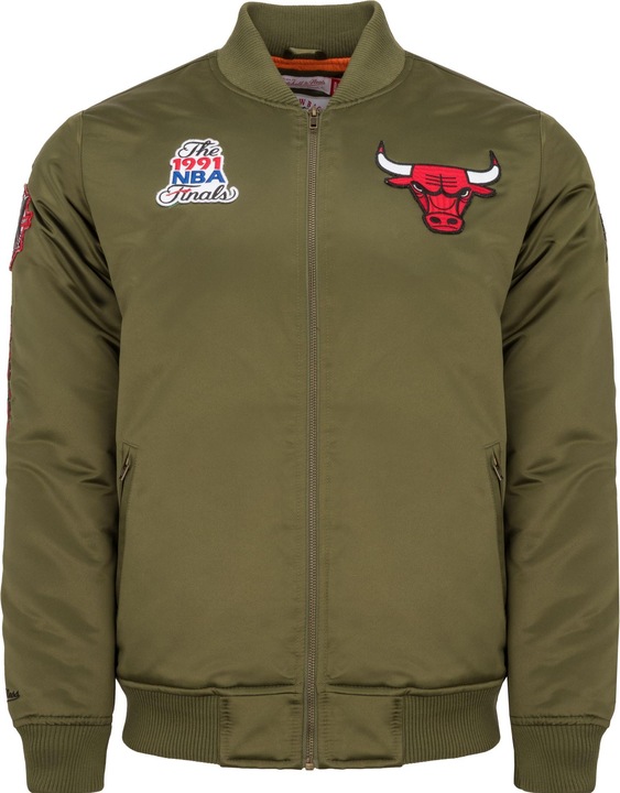 Image du produit Mitchell & Ness M&N Satin Bomber Veste - PATCHES Chicago Bulls olive (L)