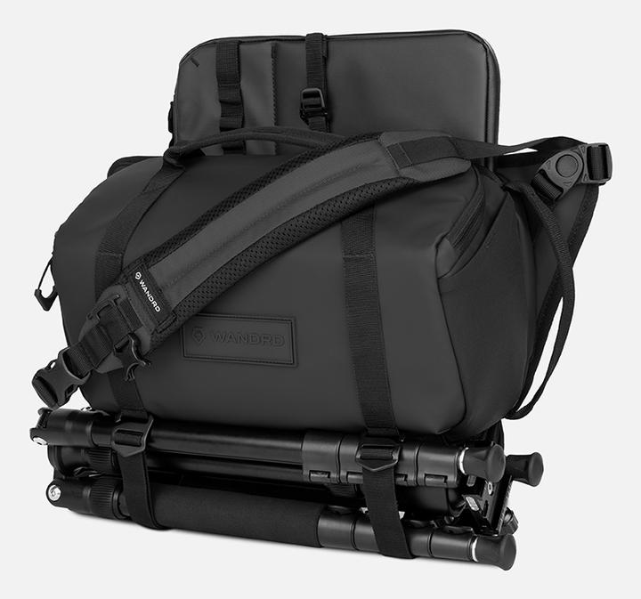 Actual product image Wandrd ROGUE Sling 9L Black V2 (Camera shoulder bag, 9 l)