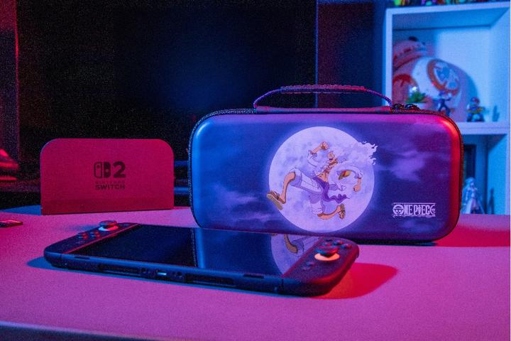 Actual product image Konix One Piece Pro Carry Bag (Switch, Switch Lite, Switch OLED)