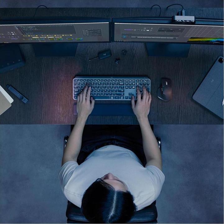 Productafbeelding Logitech Mx Sleutels S - Grafiet - Ita - Bt (IT, Draadloze)