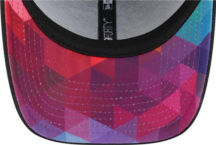 Actual product image New Era Miami Dolphins CRUCIAL CATCH 9FORTY Snapback Cap (One size)