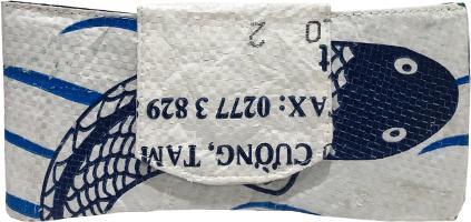 Image du produit Bekos Upcycling - Brillenetui aus recycelten Fischfuttersäcke weiss