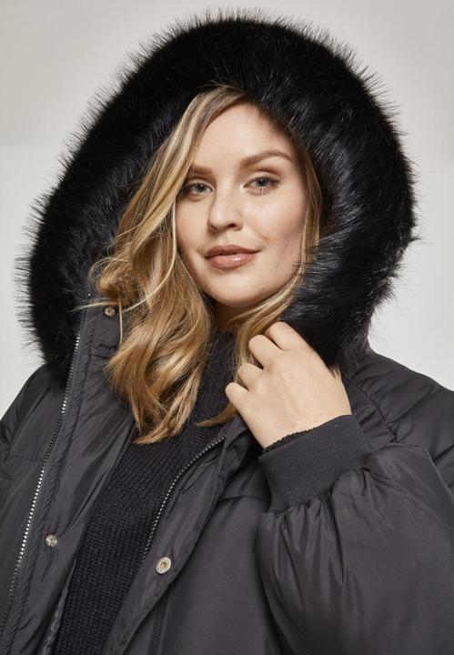 Actual product image Urban Classics UC Curvy Ladies Oversize Faux Fur Puffer Coat (L)