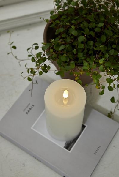 Produktbild Star Trading LED Pillar Kerze Flamme Flow (1 x)