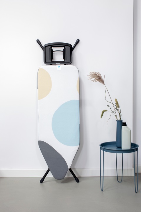 Actual product image Brabantia Ironing Board Solid Steam Iron Rest (124 x 45 cm)