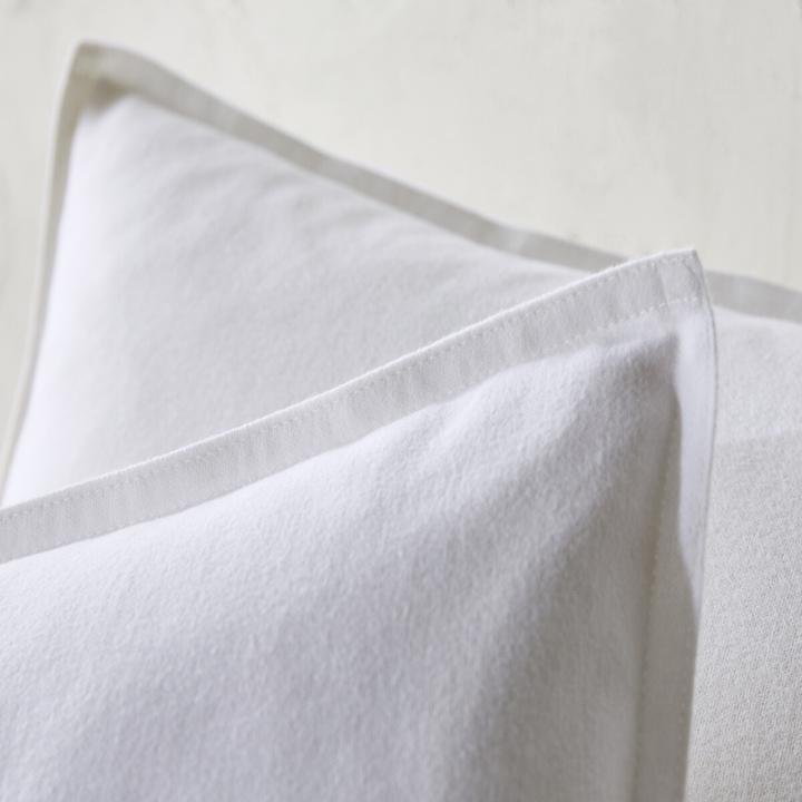 Actual product image La Redoute Interieurs Clara (Pillowcase, 50 x 70 cm)