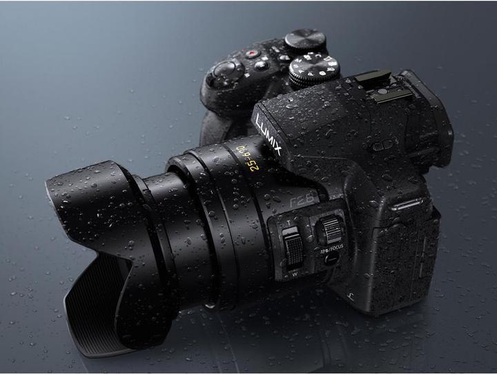 Productafbeelding Panasonic Lumix FZ300 (25 - 600 mm, 12.10 Mpx, 1/2,3'')