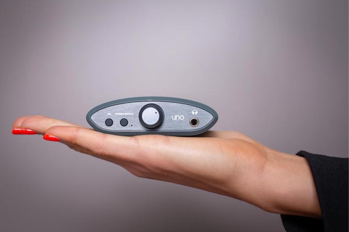 Actual product image iFi Audio uno (USB-DAC, gain switch)