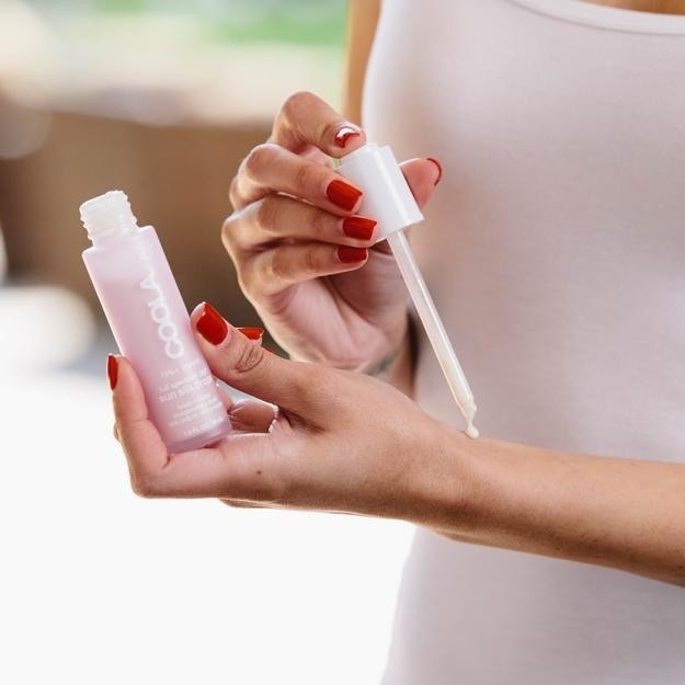 Produktbild Coola Suncare Sun Silk Drops (Sonnencreme Gesicht, SPF 30, 30 ml)