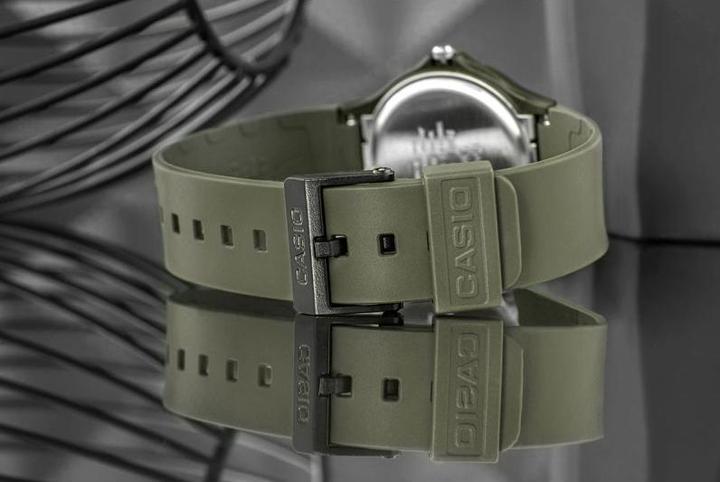 Actual product image Casio MQ-24UC-3BDF Clock + BOX (Analogue wristwatch)