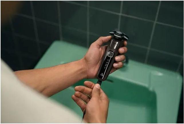 Actual product image Philips Shaver Series 5000 (S5886/38)