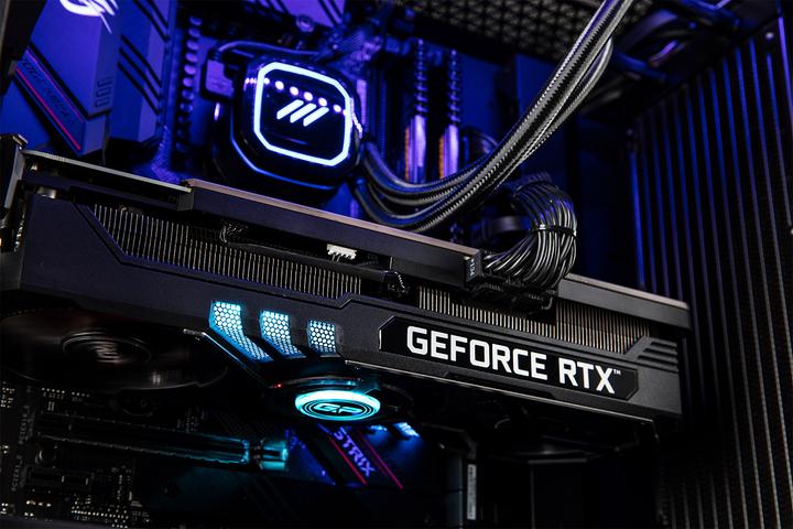Produktbild Mifcom Savage (500 GB, 32 GB, AMD Ryzen 7 5800X, GeForce RTX 3080)