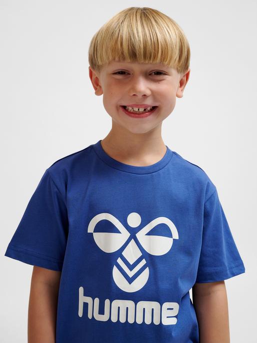Actual product image hummel hmlTRES T-SHIRT S/S (116)