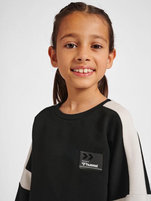 Actual product image hummel Marlee Sweatshirt (116)