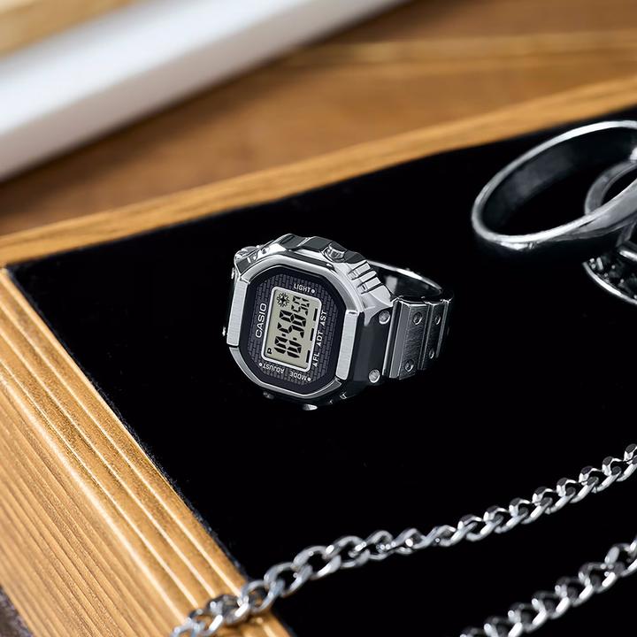 Image du produit Casio CRW-001-1ER (Montre numérique, 20 mm)
