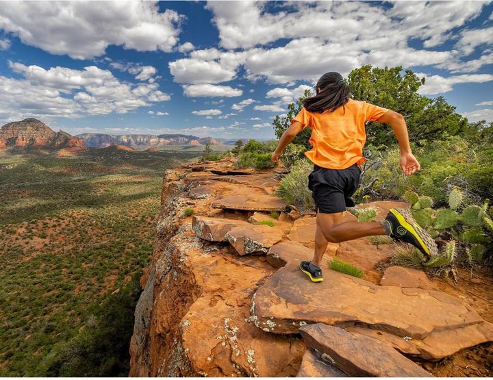 Actual product image Topo Athletic 's MTN Racer 3 (45)