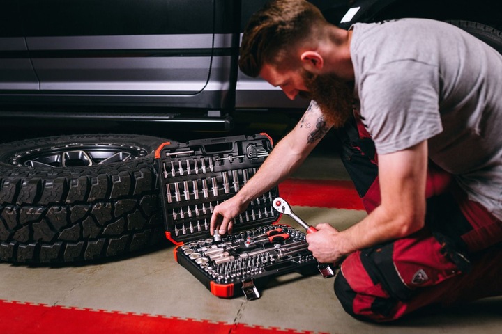 Actual product image Gedore Red red Socket set, 172-piece, With reversible ratchet, ratchets, sockets and bit set (20 mm, 10 mm, 8 mm, 9 mm, 30 mm, 27 mm, 15 mm, 25 mm)
