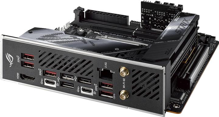 Immagine prodotto ASUS ROG Strix X670E-I Gaming Wifi (AM5, AMD X670E, Mini-ITX)