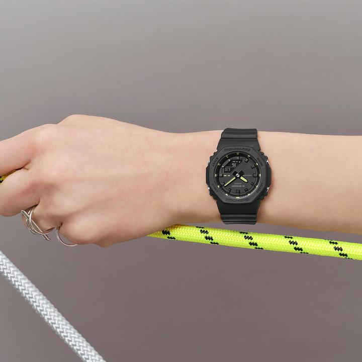 Produktbild Casio GMA-P2100SA-1A2ER (Sportuhr, Chronograph, Digitaluhr, Analoguhr, 40 mm)