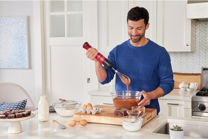 Actual product image Black & Decker Hand Blender Kitchen Wand Red, 2-piece