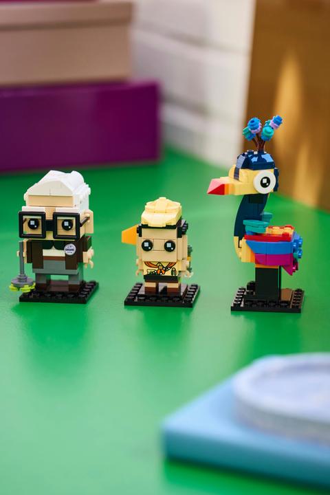 Produktbild LEGO Disney Carl, Russell und Kevin (40752, LEGO Brickheadz)