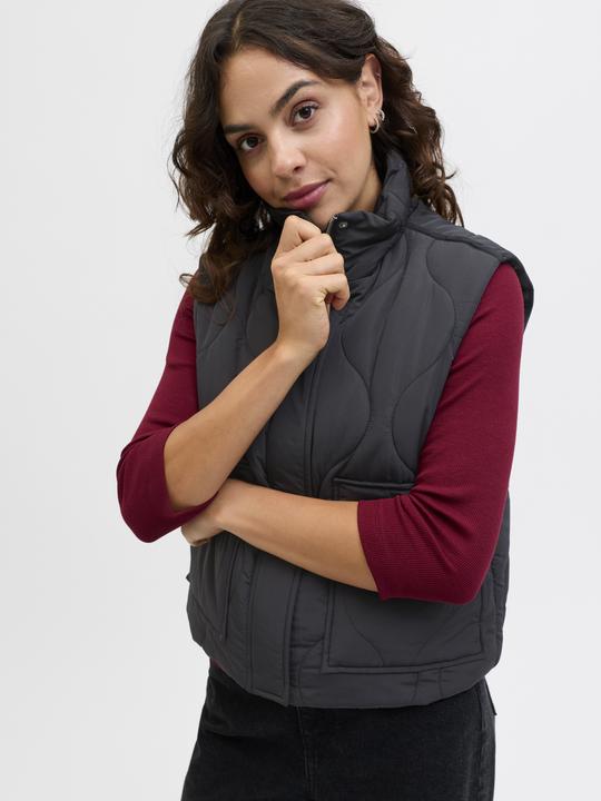 Actual product image JJXX Jxserena Quilted Vest Otw Ln (S)