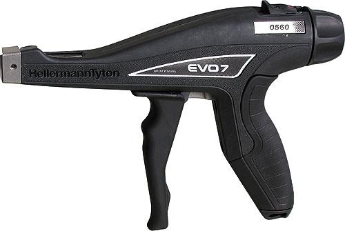 Actual product image HellermannTyton Manuelle Kabelbinderzange mit Kunststoffgehäuse (230 mm)