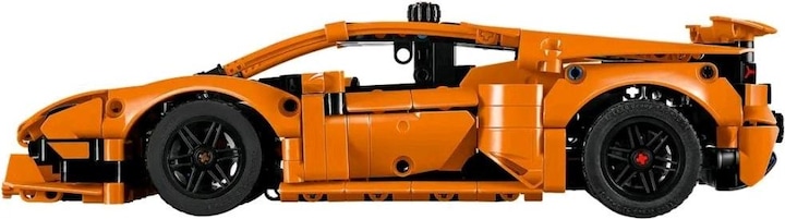 Actual product image LEGO Technic Lamborghini Huracán (42196, LEGO Technic, LEGO Rare Sets)