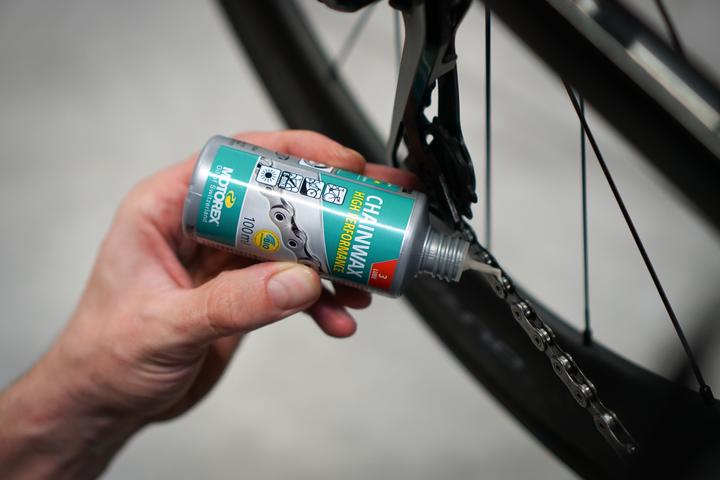 Actual product image Motorex Chainwax (100 ml, Chain oil)