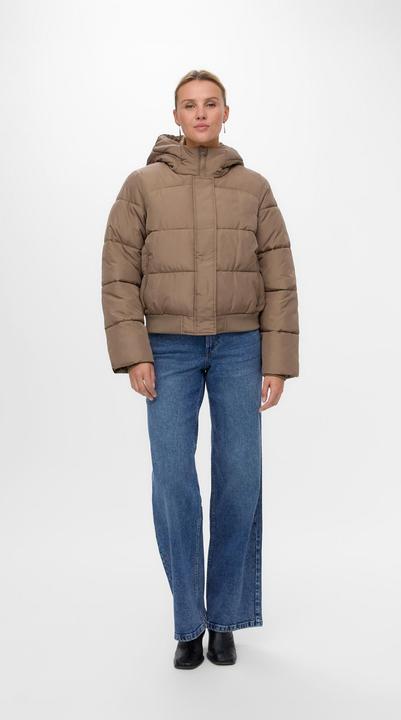 Actual product image Vero Moda VMKYLIE Jacke Daunenjacke (M)