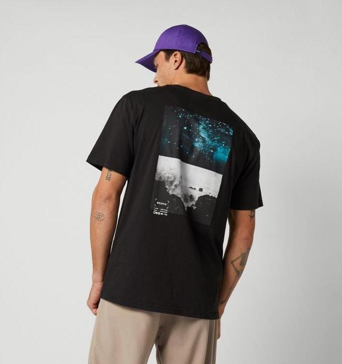 Actual product image Mystic Wabderer Tee (L)