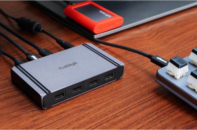 Productafbeelding CalDigit Thunderbolt 4 Element (Thunderbolt, 8 Havens)