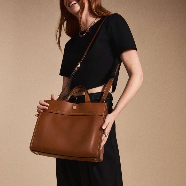 Immagine prodotto Fossil Carmen Tote con Cinturino Regolabile e Tasche Multiple