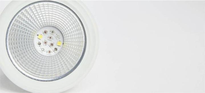 Actual product image Venso EcoSolutions E27 "Cultura" plant lamp 7W 60 °, improved photosynthesis and higher chlorophyll (LED, 240 V)