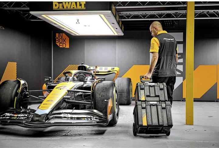 Actual product image DeWalt DWST60452-1 (3 x)