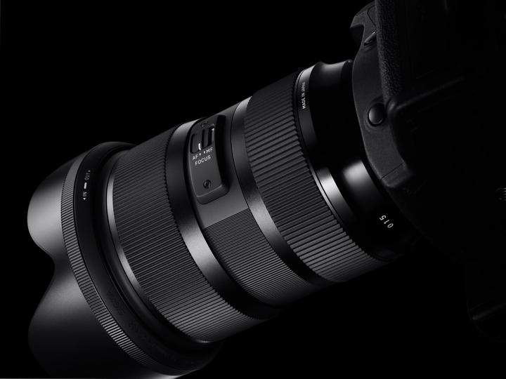 Productafbeelding Sigma 24-35mm f/2.0 DG HSM ART, Canon EF (Canon EF, Canon EF-S, Volledig formaat)