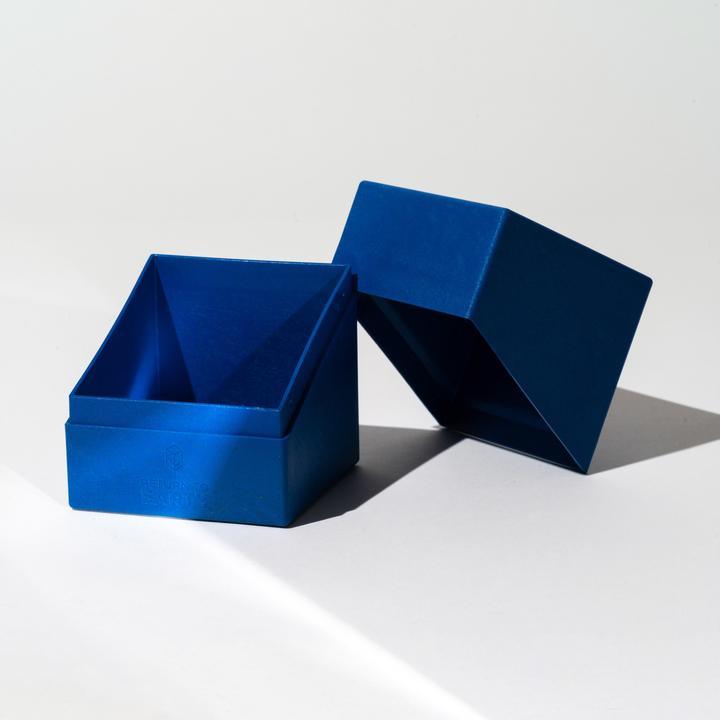 Actual product image Ultimate Guard Card Box Return To Earth Boulder Deck Case 100+ Blue